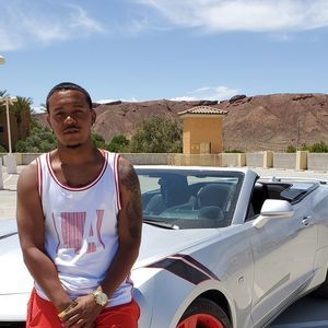 Meet your Posher, Travis